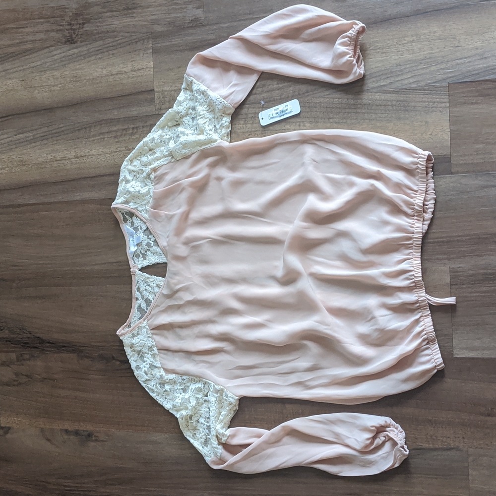 Charming Charlie blouse med